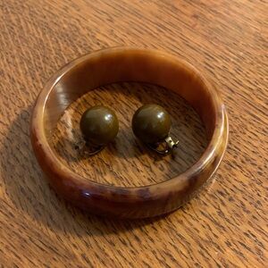 Vintage Bakelite Bracelet Marbled Chocolate & Solid Chocolate Earrings